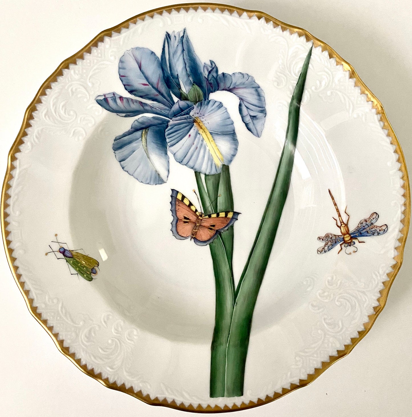 TX19 - Botanical Art Soup/Pasta Plate