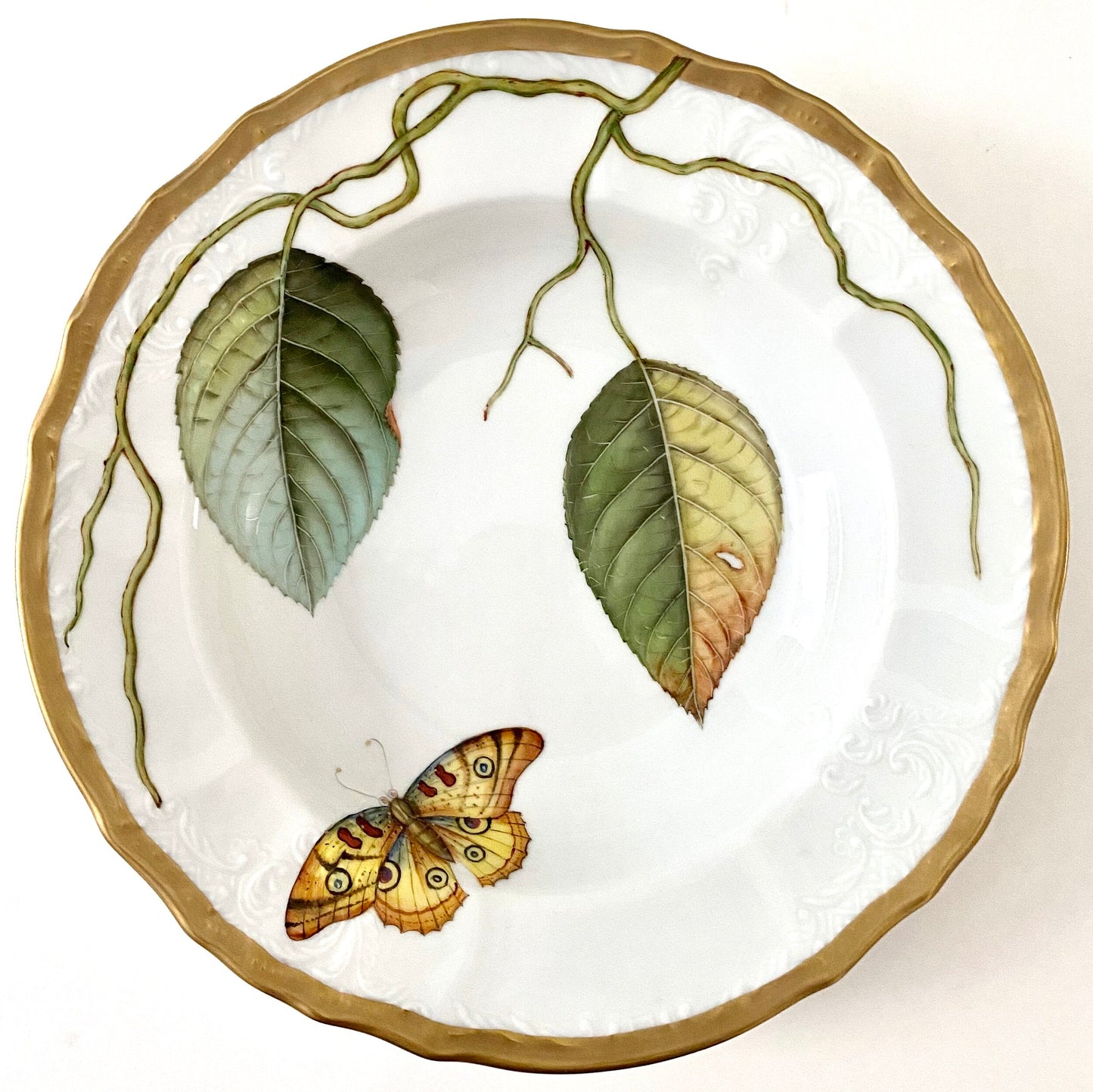 P510 - Antique Forest Leaf Soup/Pasta Plate