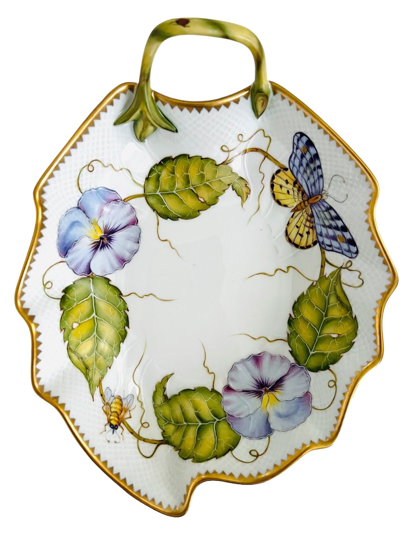 RT38 - Leaf Shaped Dish
