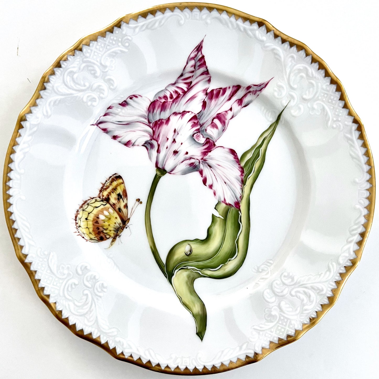 962L - Tulip Salad/Dessert Plate