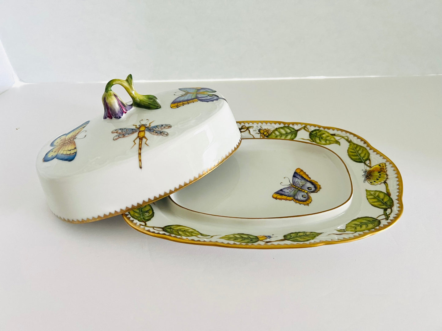 CZT1 - Covered Butter Dish