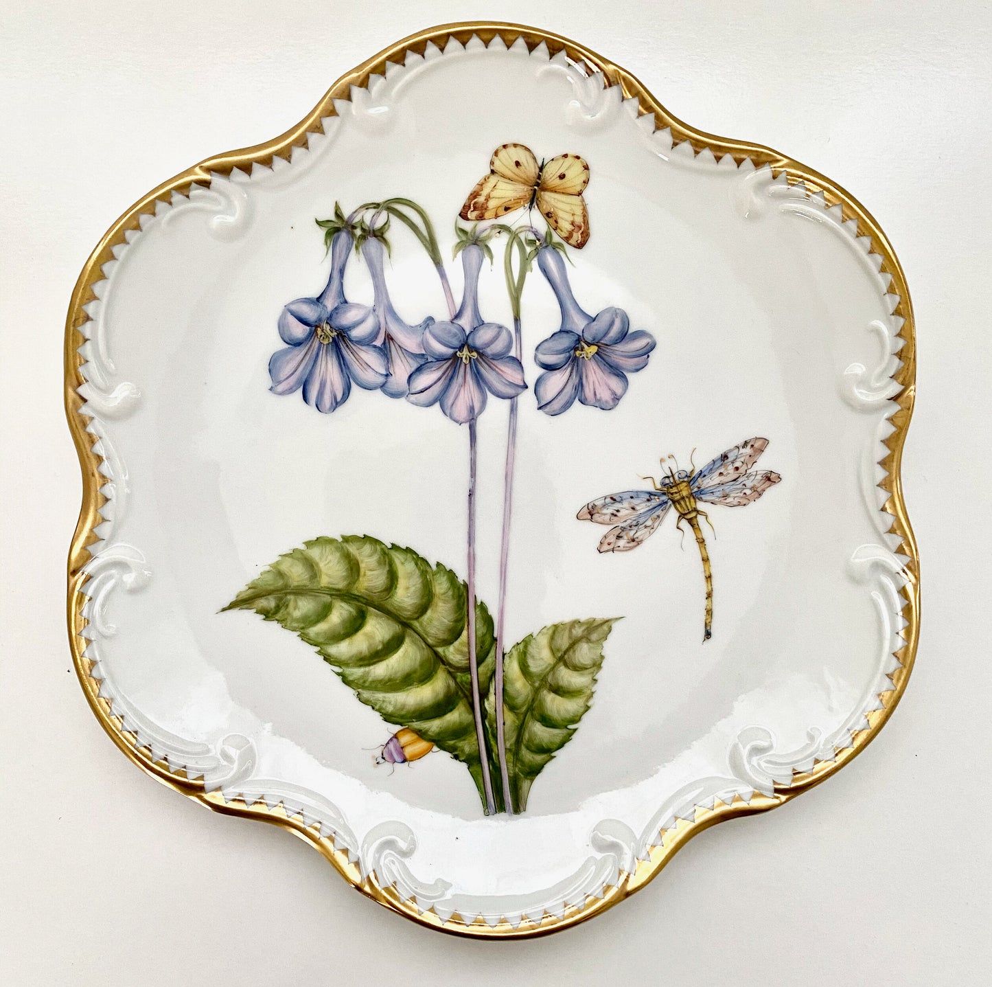 BSP1 - Scalloped Salad/Dessert Plate