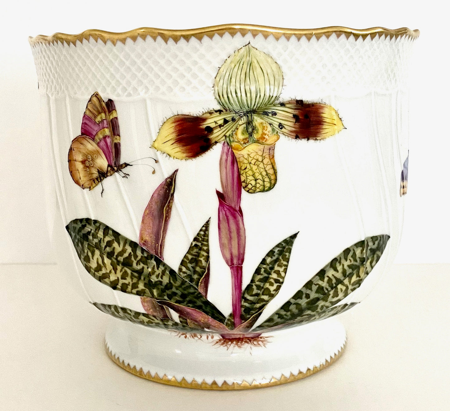 OR8 - Large Round Cachepot