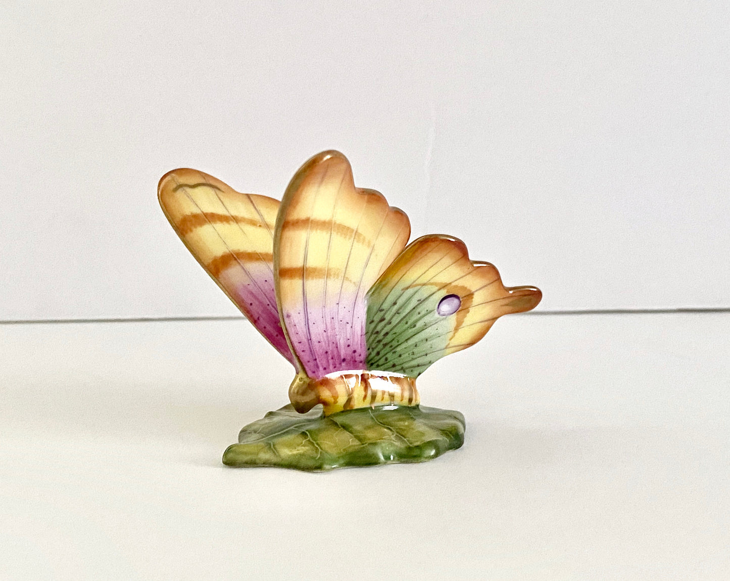M286 - Butterfly Place Card Holder