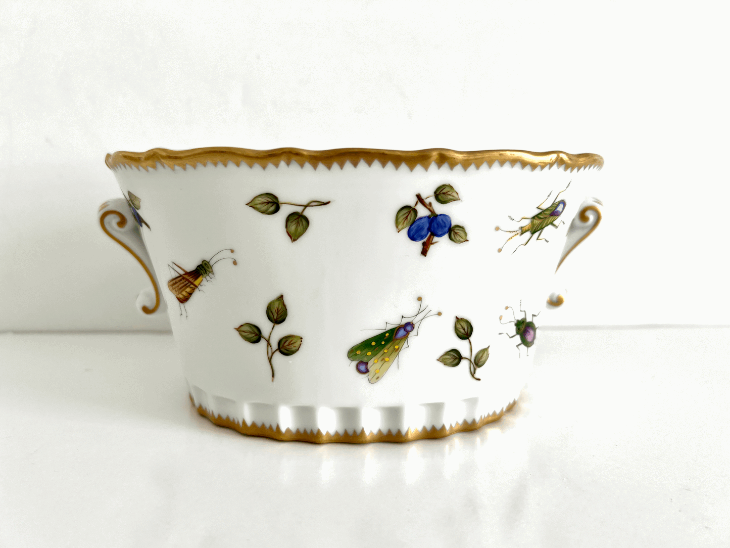 197 - Oval Cachepot