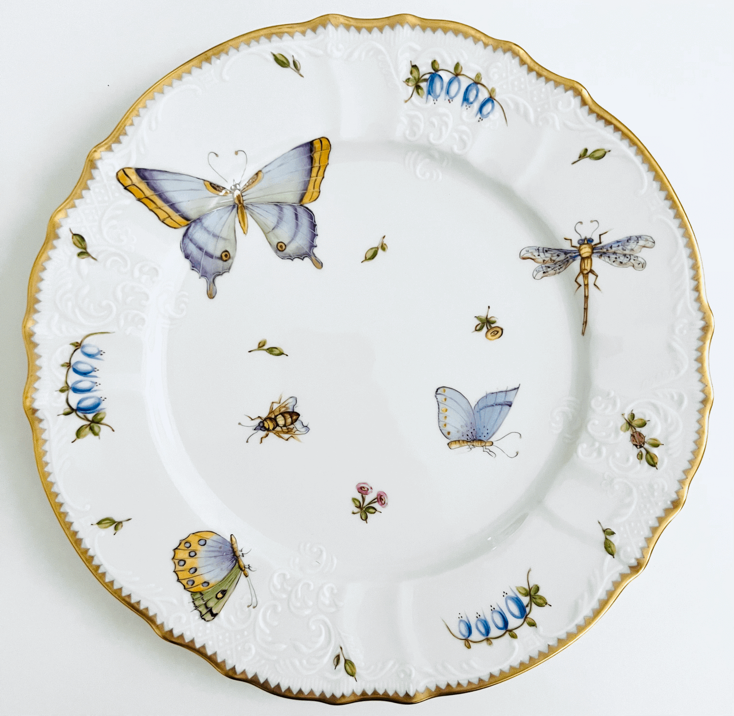BLL1 - Spring in Budapest Dinner Plate