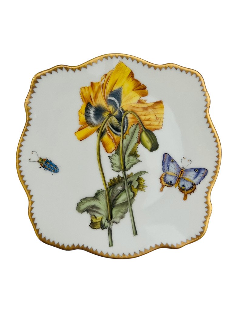 RE92 - Dessert/Bread & Butter/Appetizer Plate