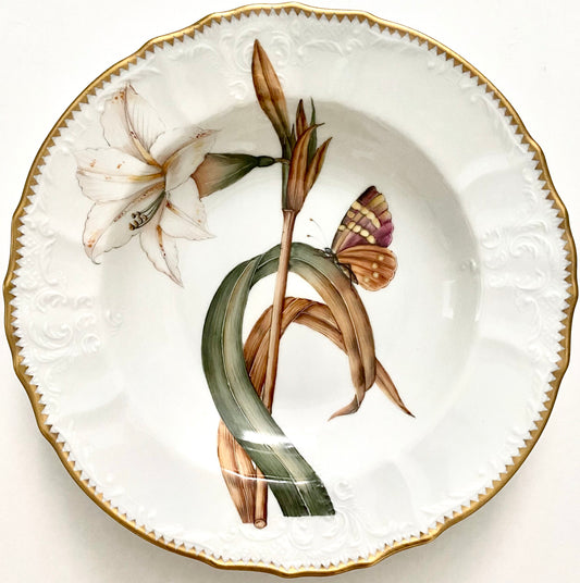 M2 - Botanical Art Soup/Pasta Plate