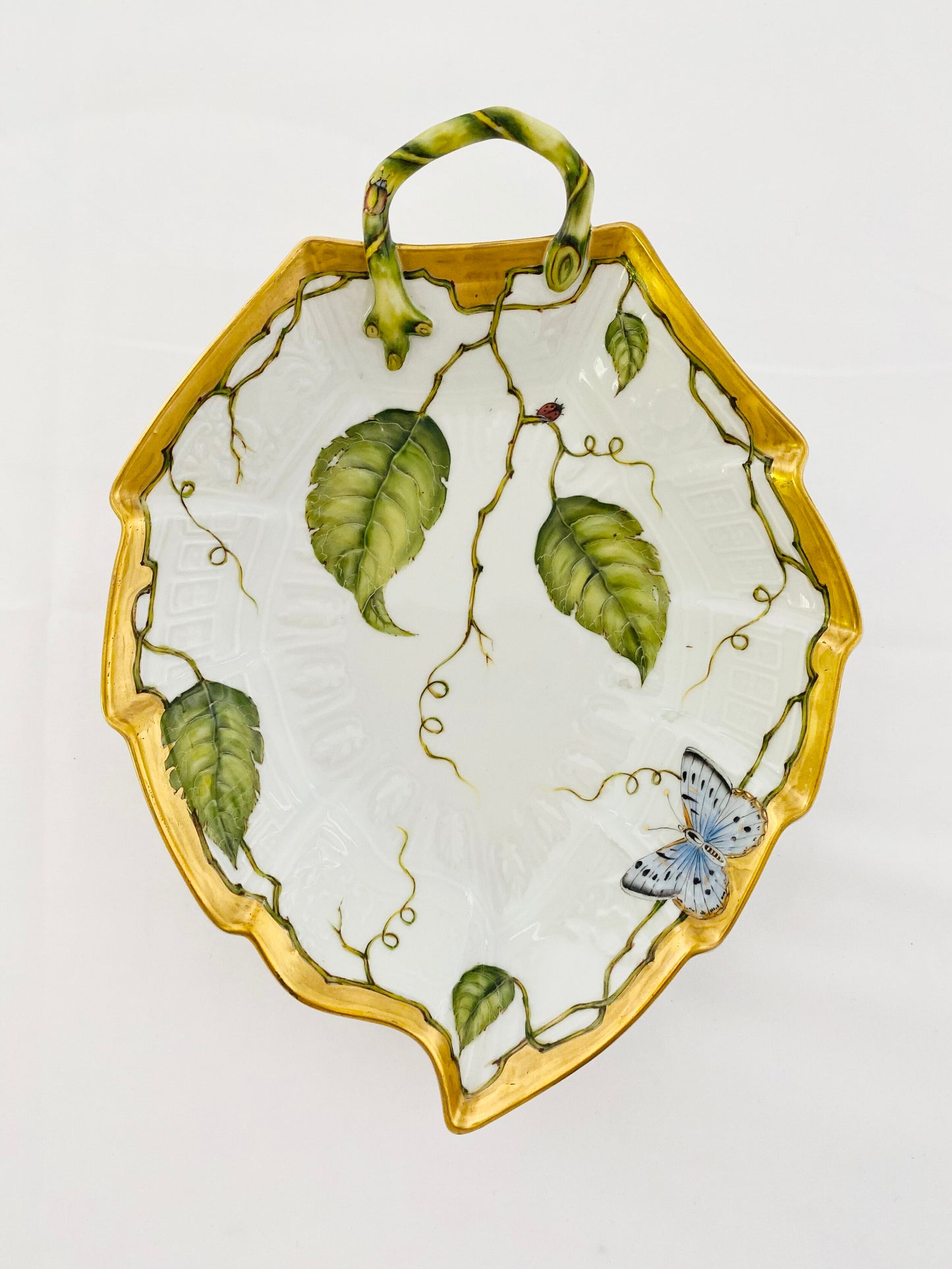GL1 - Leaf Shaped Dish