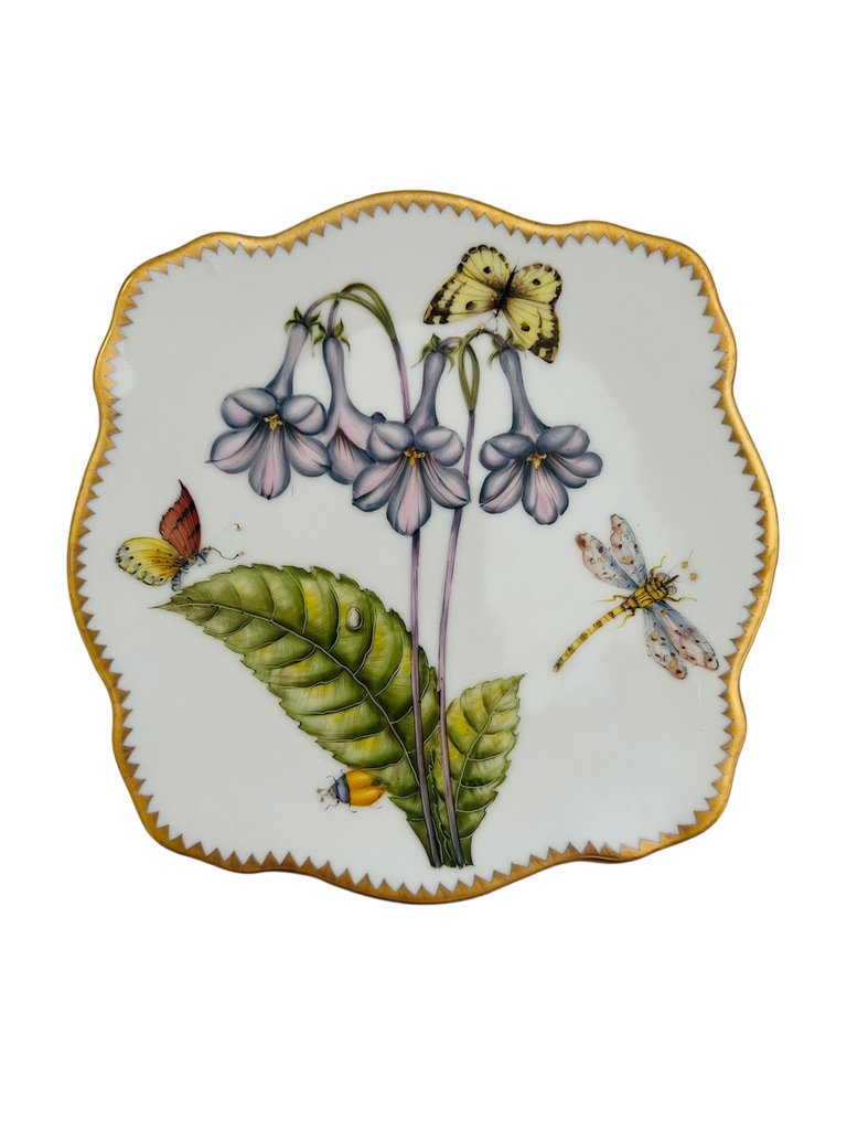 RE93 - Dessert/Bread & Butter/Appetizer Plate