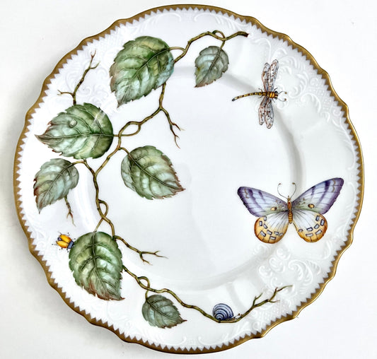 TR11 - Blue/Green Leaves Dinner Plate