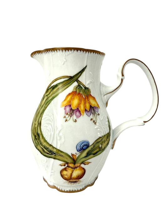 HU11 - Pitcher/Vase