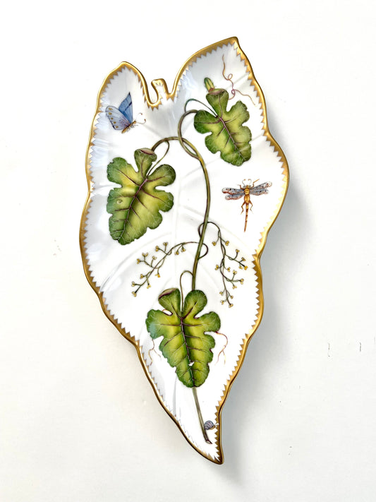 RG4 - Green Leaves Tray
