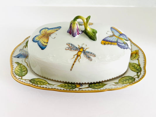 WE12 - Covered Butter Dish