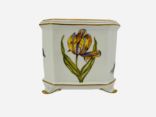 BM22 - Square Cachepot