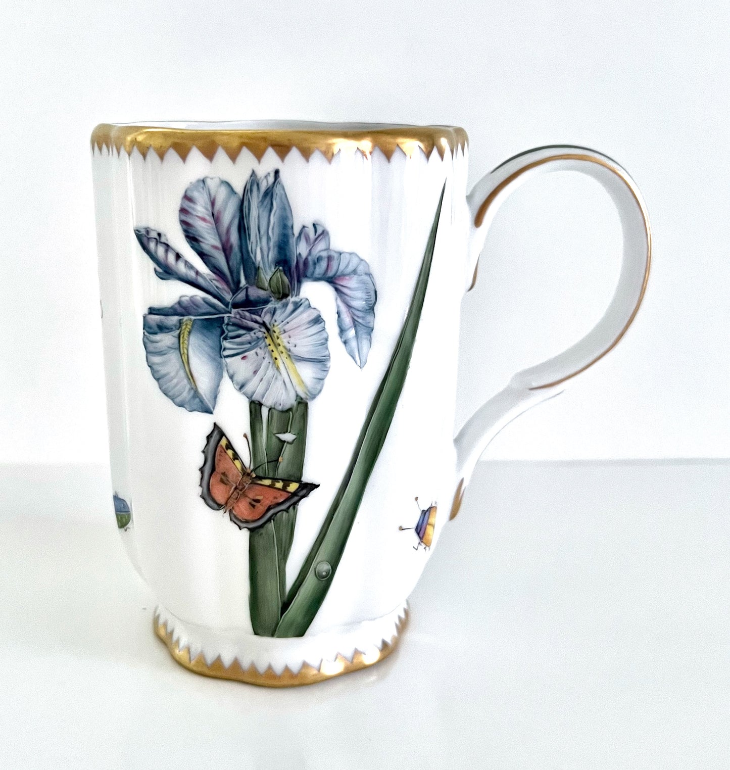 MU4 - Blue Iris Mug