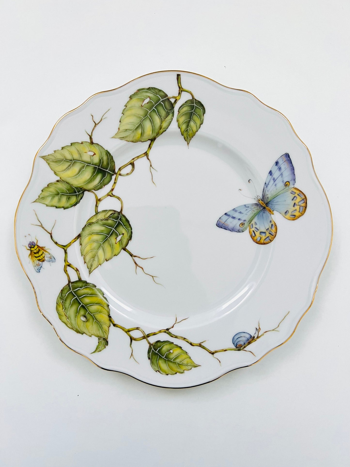 ME14 - Scalloped Salad/Dessert Plate