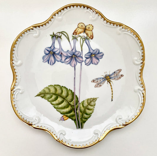 BSP1 - Scalloped Salad/Dessert Plate