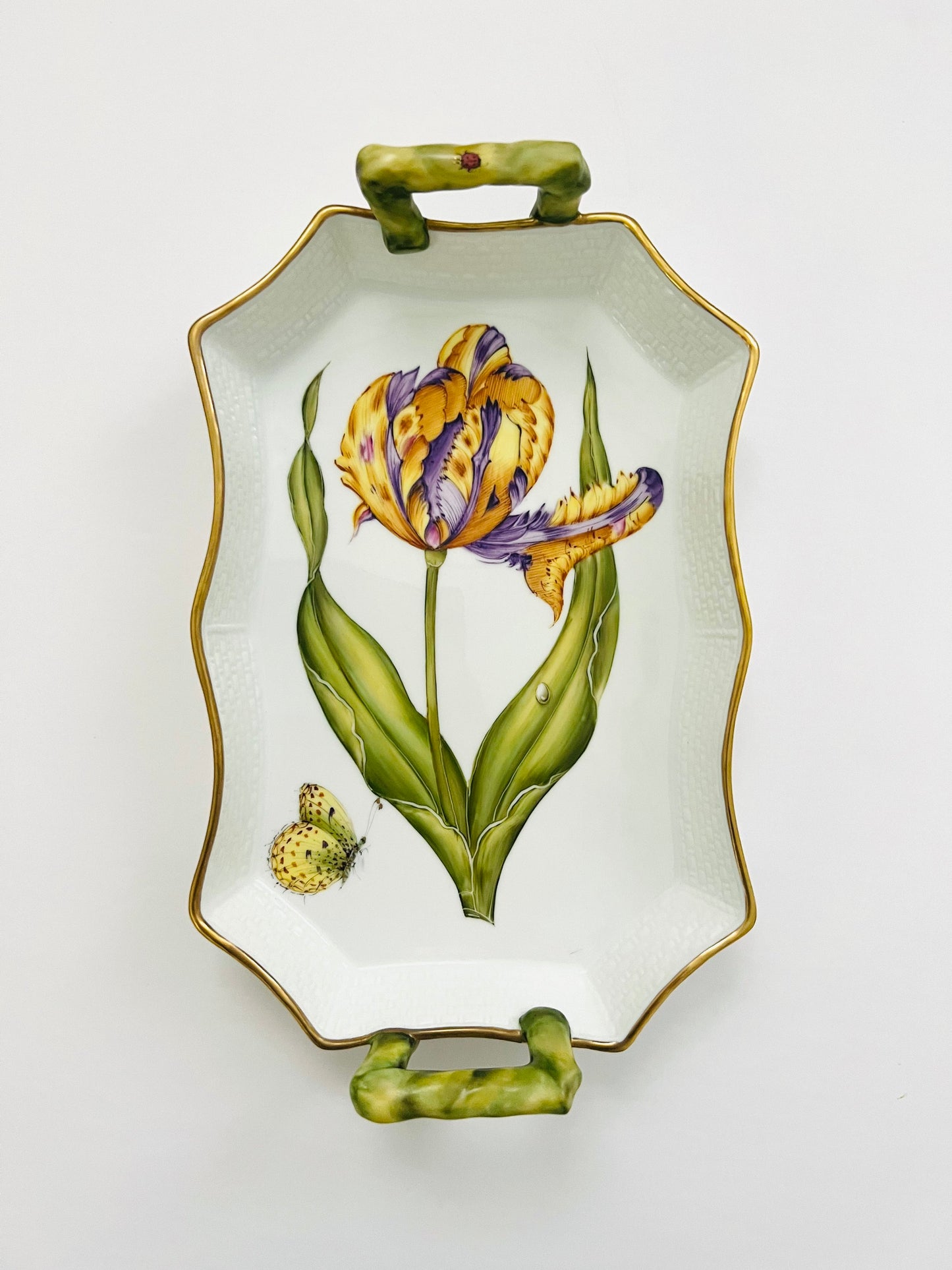 TT65 - Tulip Tray with Handles