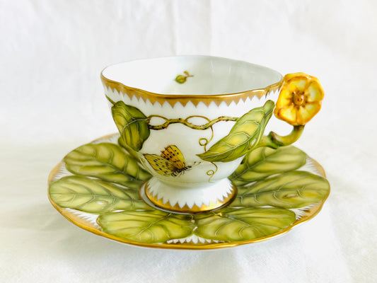FH9 - Flower Handle Cup and Saucer
