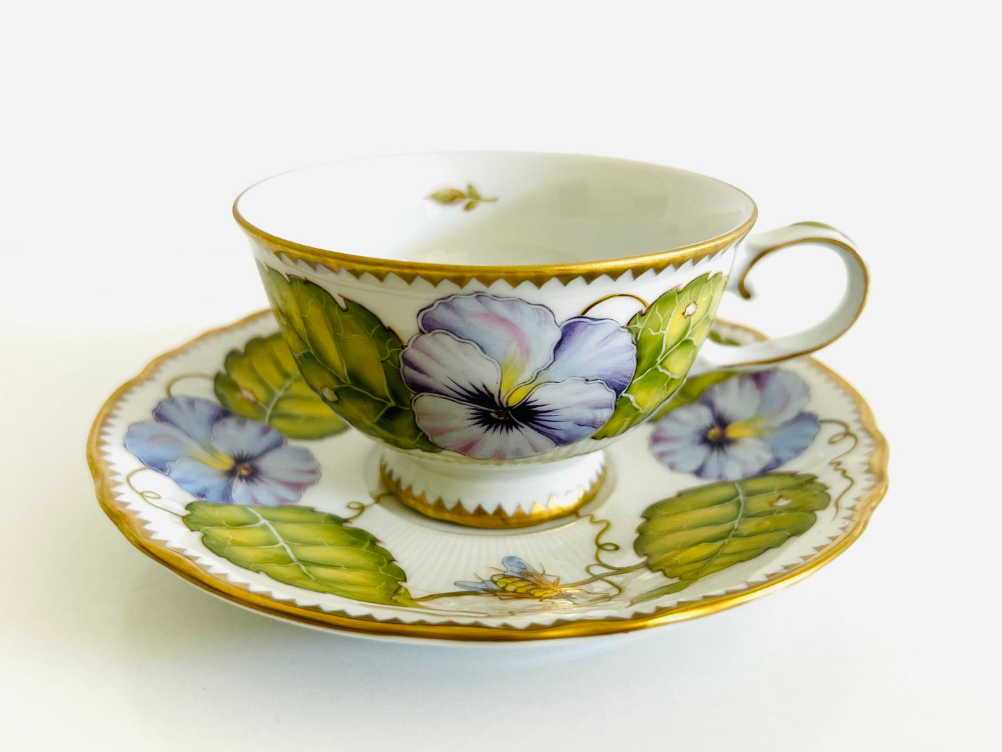 NC01 - Cup and Saucer