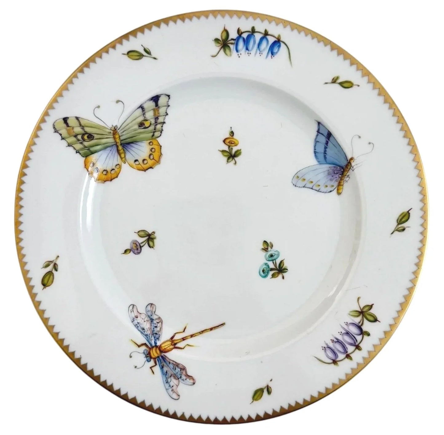 AD106 - Salad/Dessert Plate