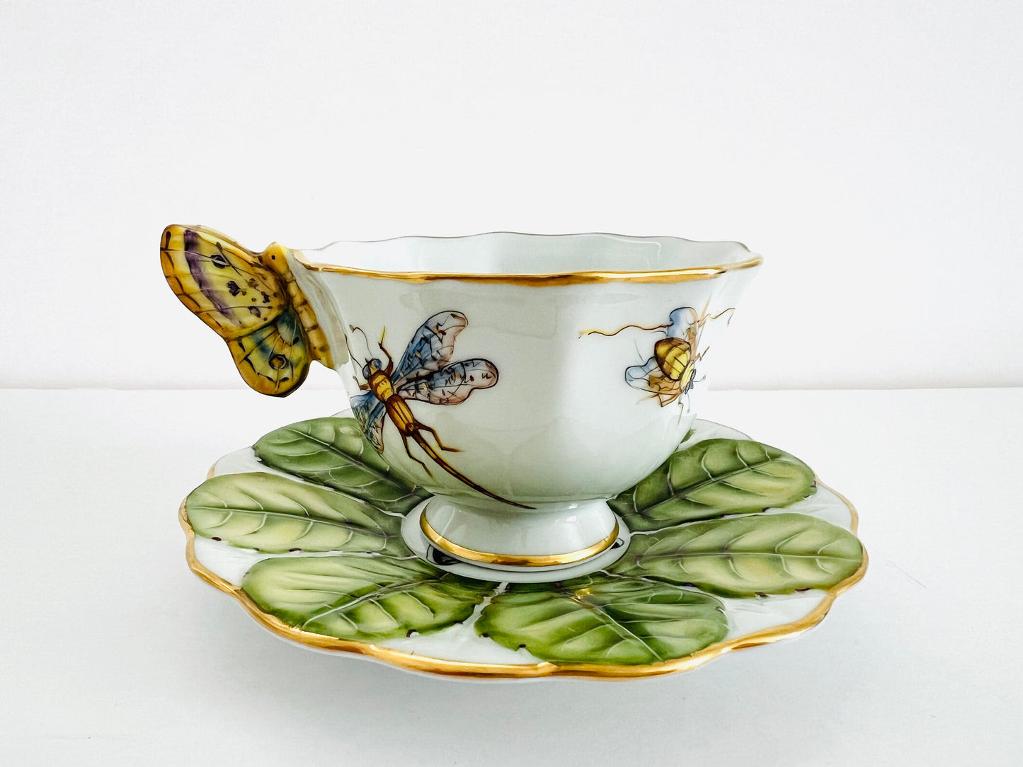 BH45 - Butterfly Handle Cup and Saucer