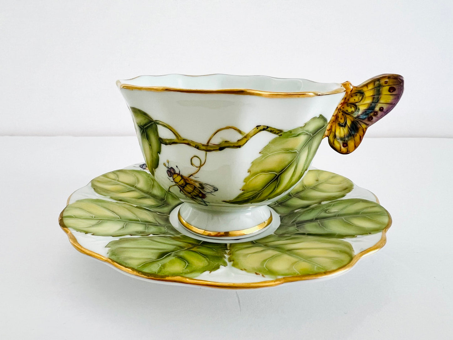 BH47 - Butterfly Handle Cup and Saucer
