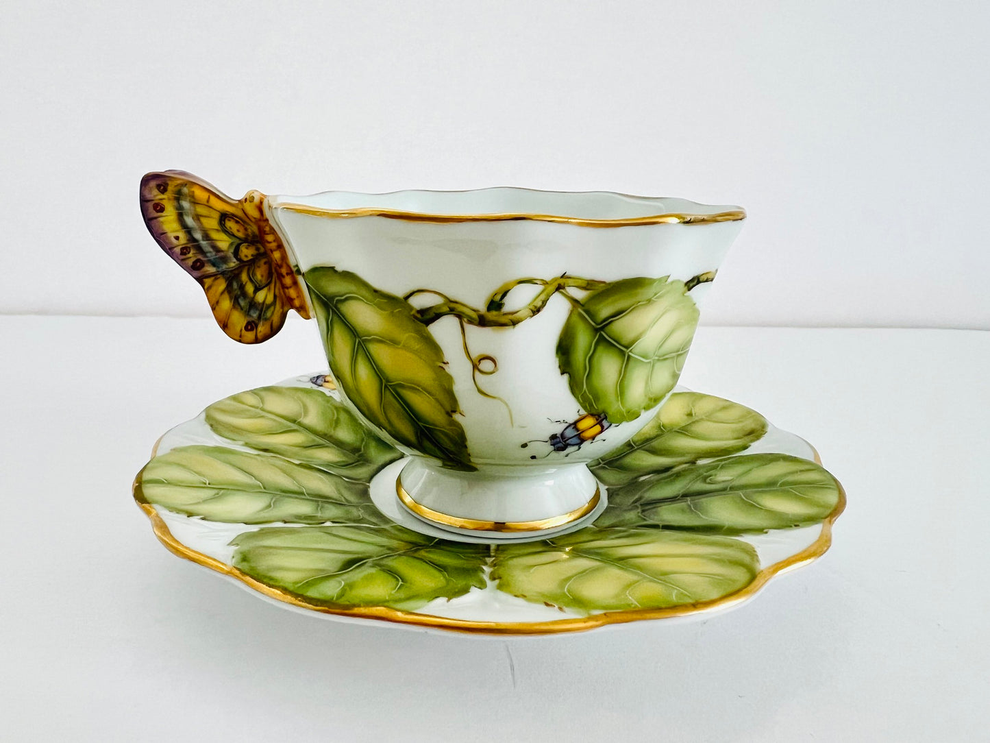 BH47 - Butterfly Handle Cup and Saucer