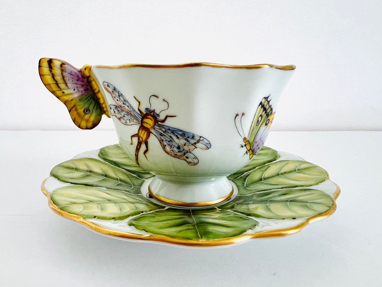 BH48 - Butterfly Handle Cup and Saucer