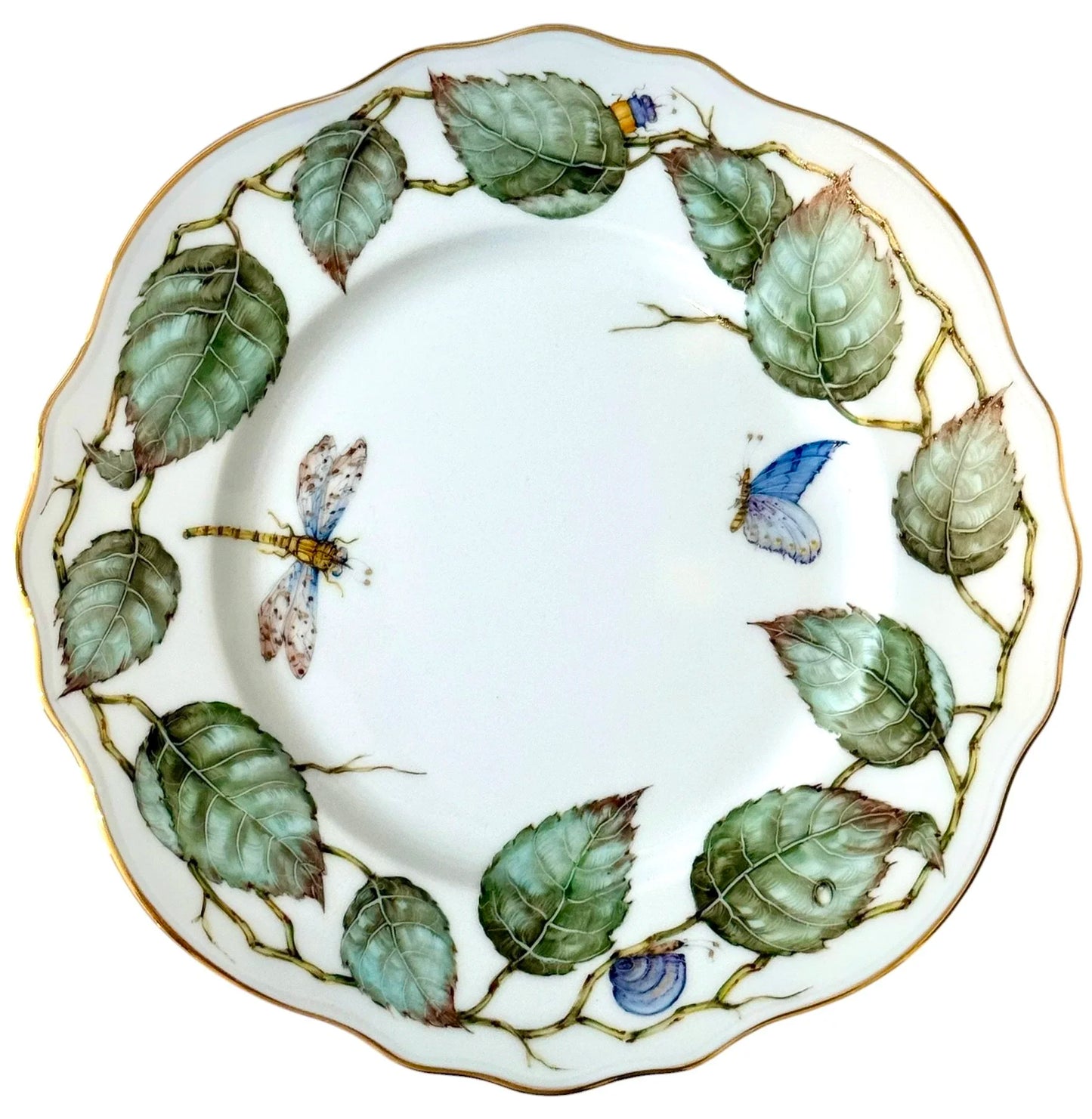 ME20 - Scalloped Salad/Dessert Plate