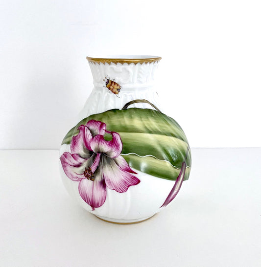 AW213 - Purple Flower Bud Vase