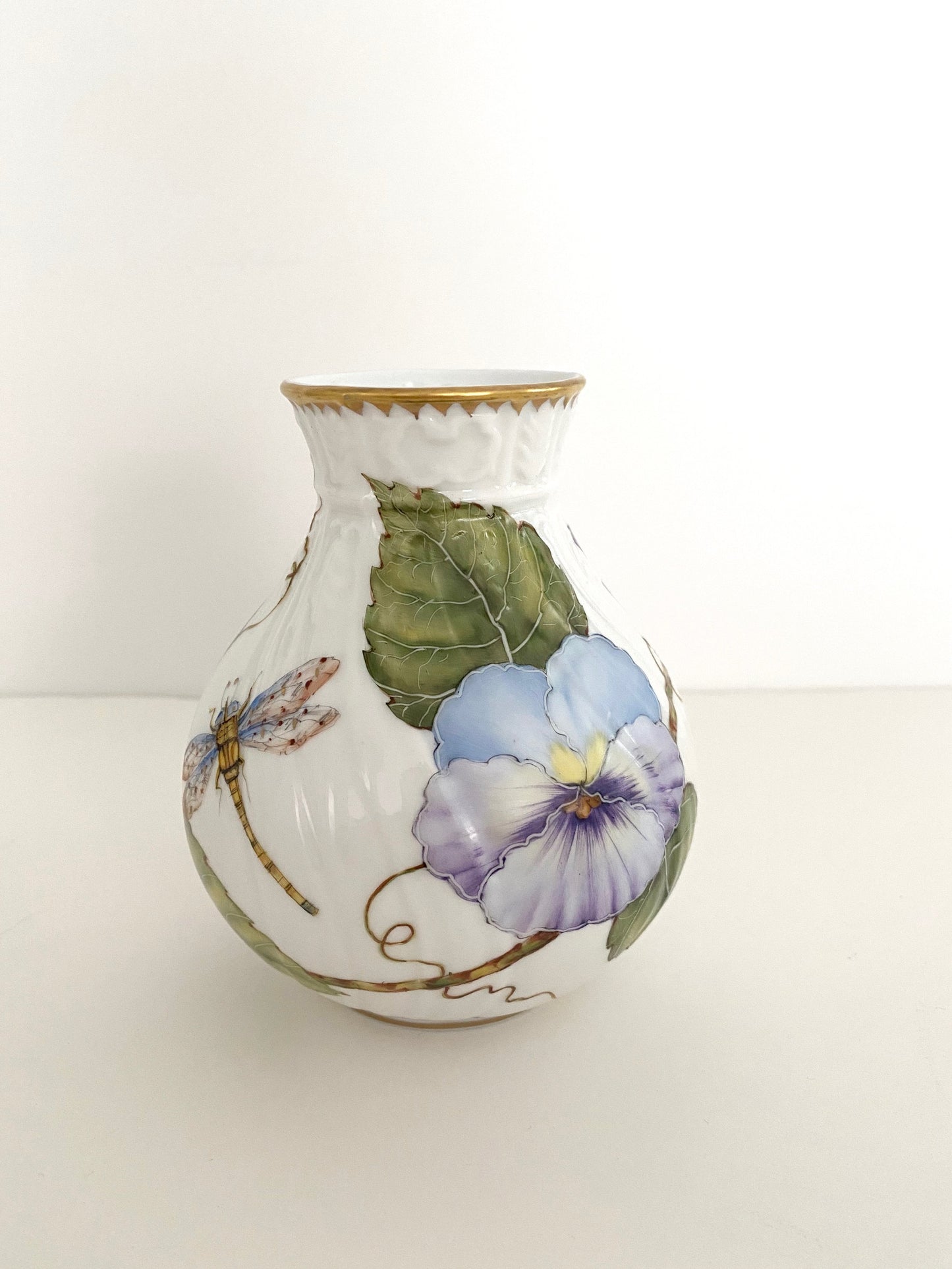 PFB12 - Pansy Bud Vase