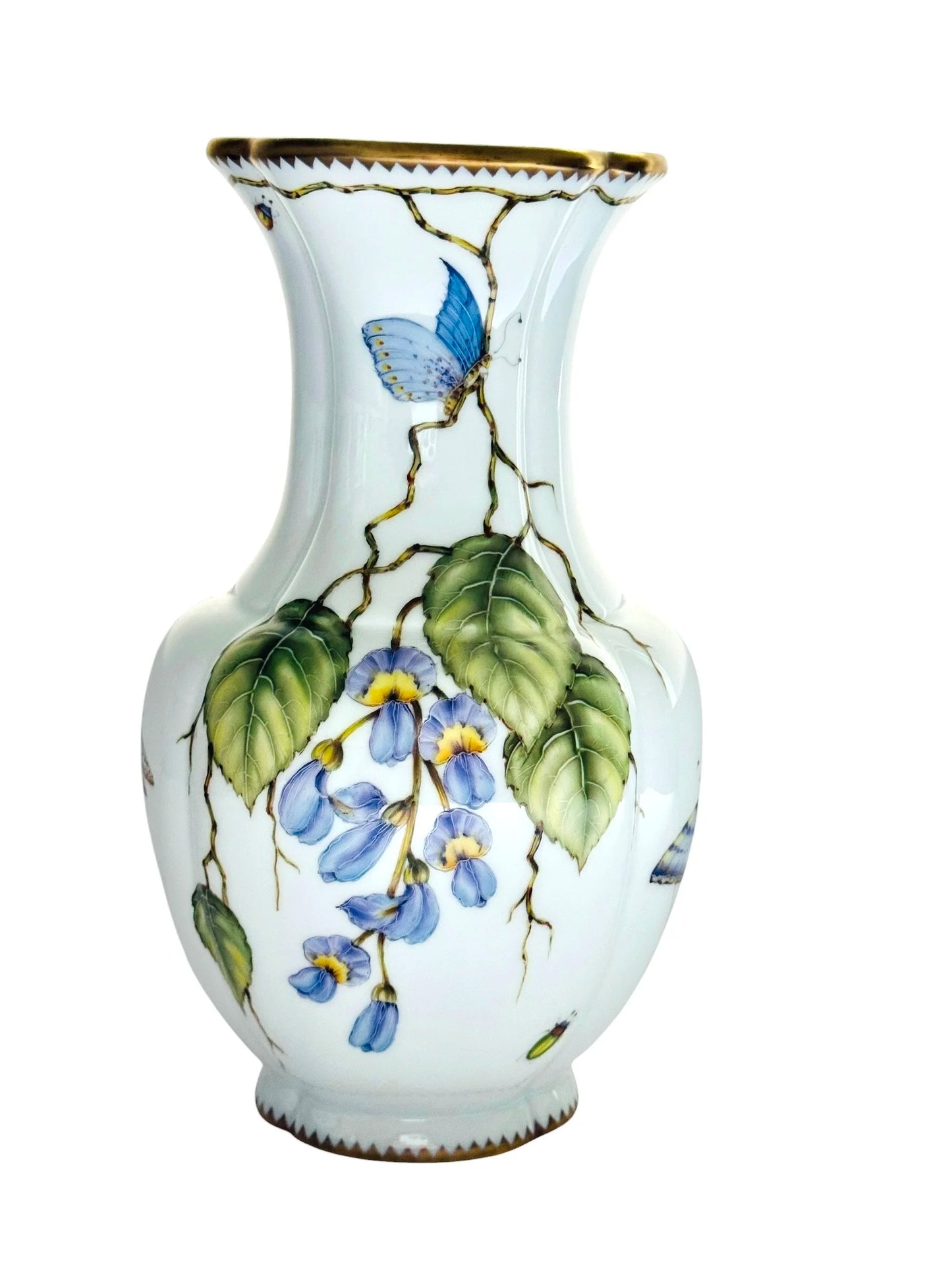 AW2026 - Wisteria Flower Vase