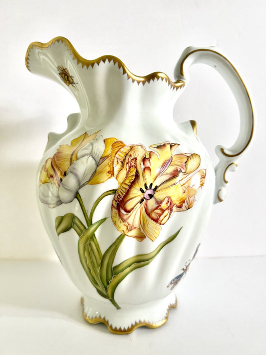 DTS11 - Large Flower Vase/Pitcher