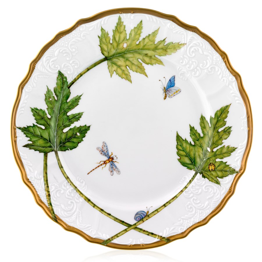 M308 - Elegant Foliage Dinner Plate