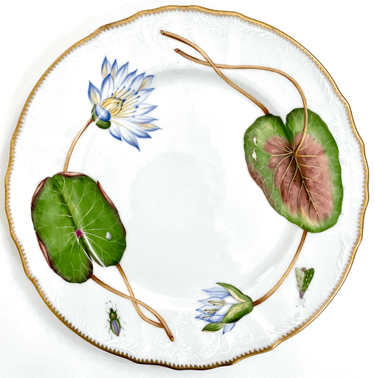 851 - Seascape - Waterlily Dinner Plate