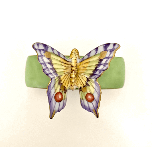 H40 - Green Napkin Ring