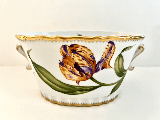 453 - Oval Cachepot