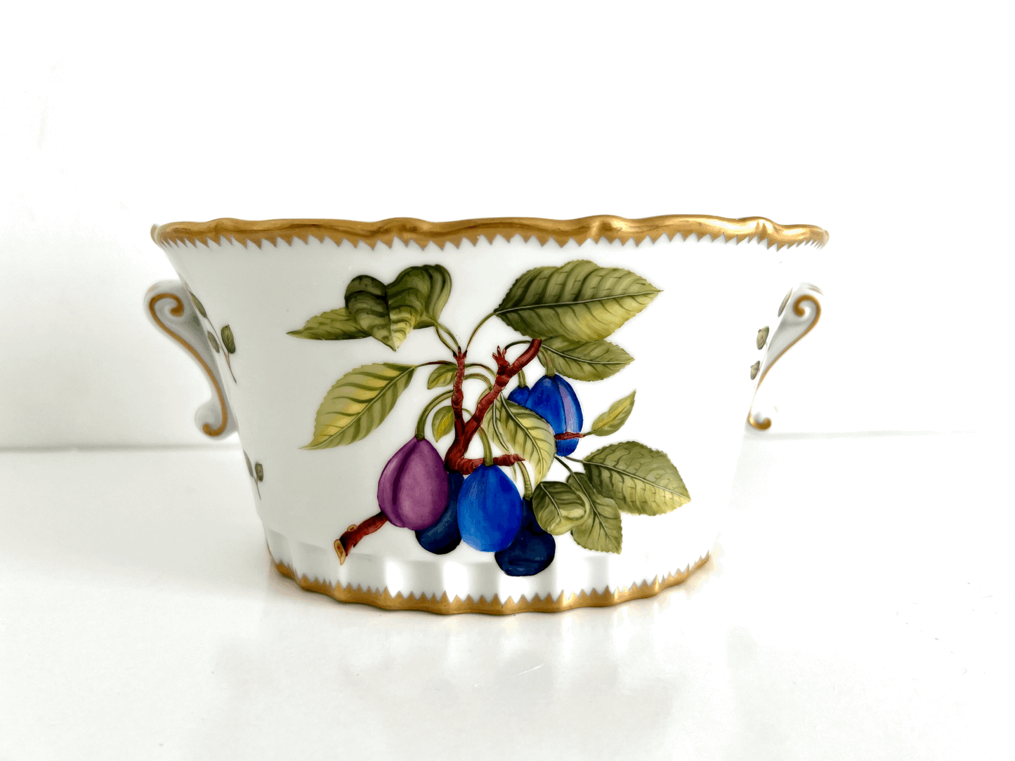 197 - Oval Cachepot