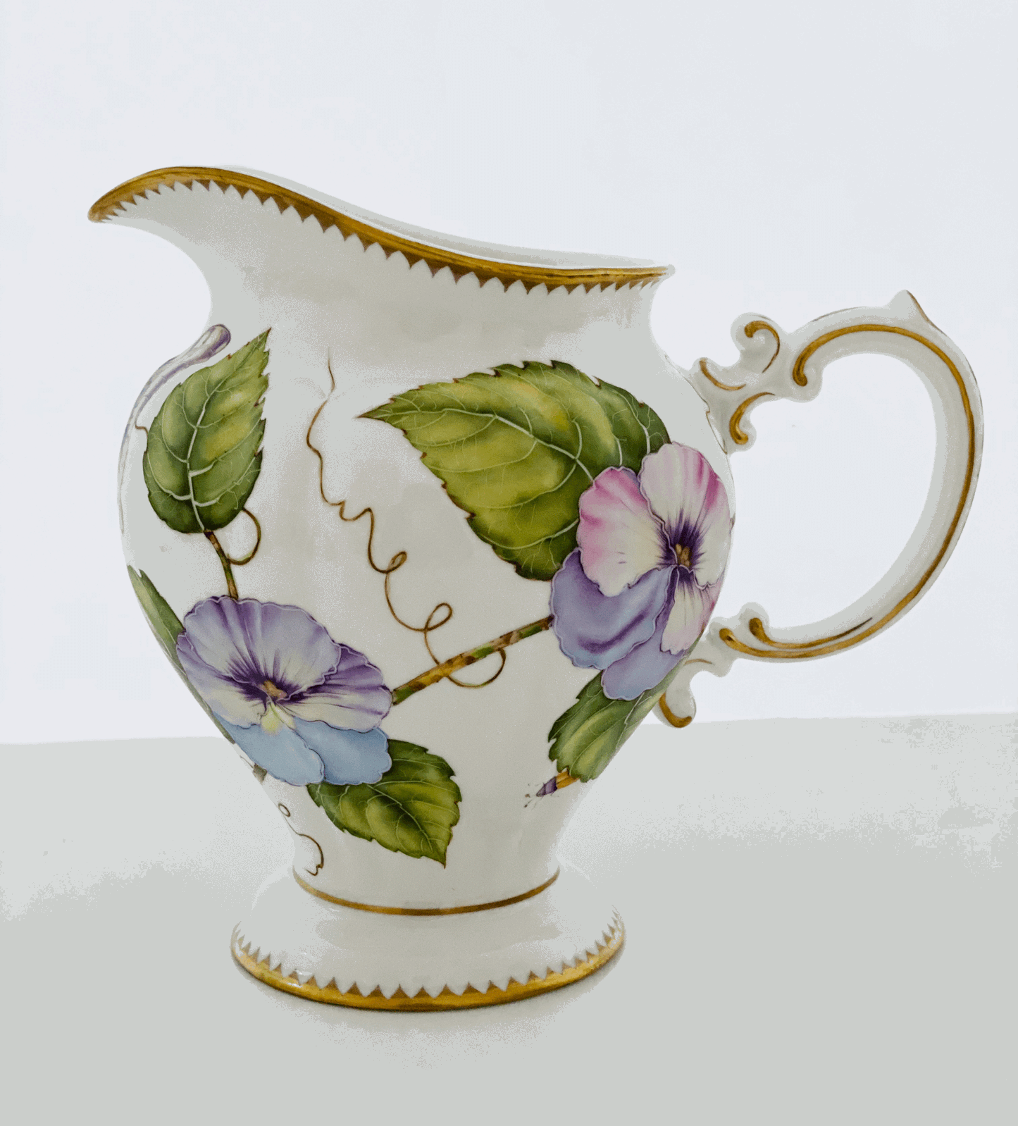 AD113 - Pitcher/Flower Vase