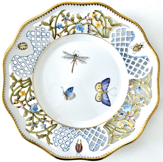 SB1 - "Lace" Dinner Plate