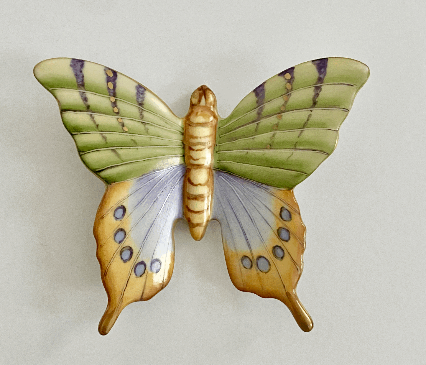 H27 - Butterfly
