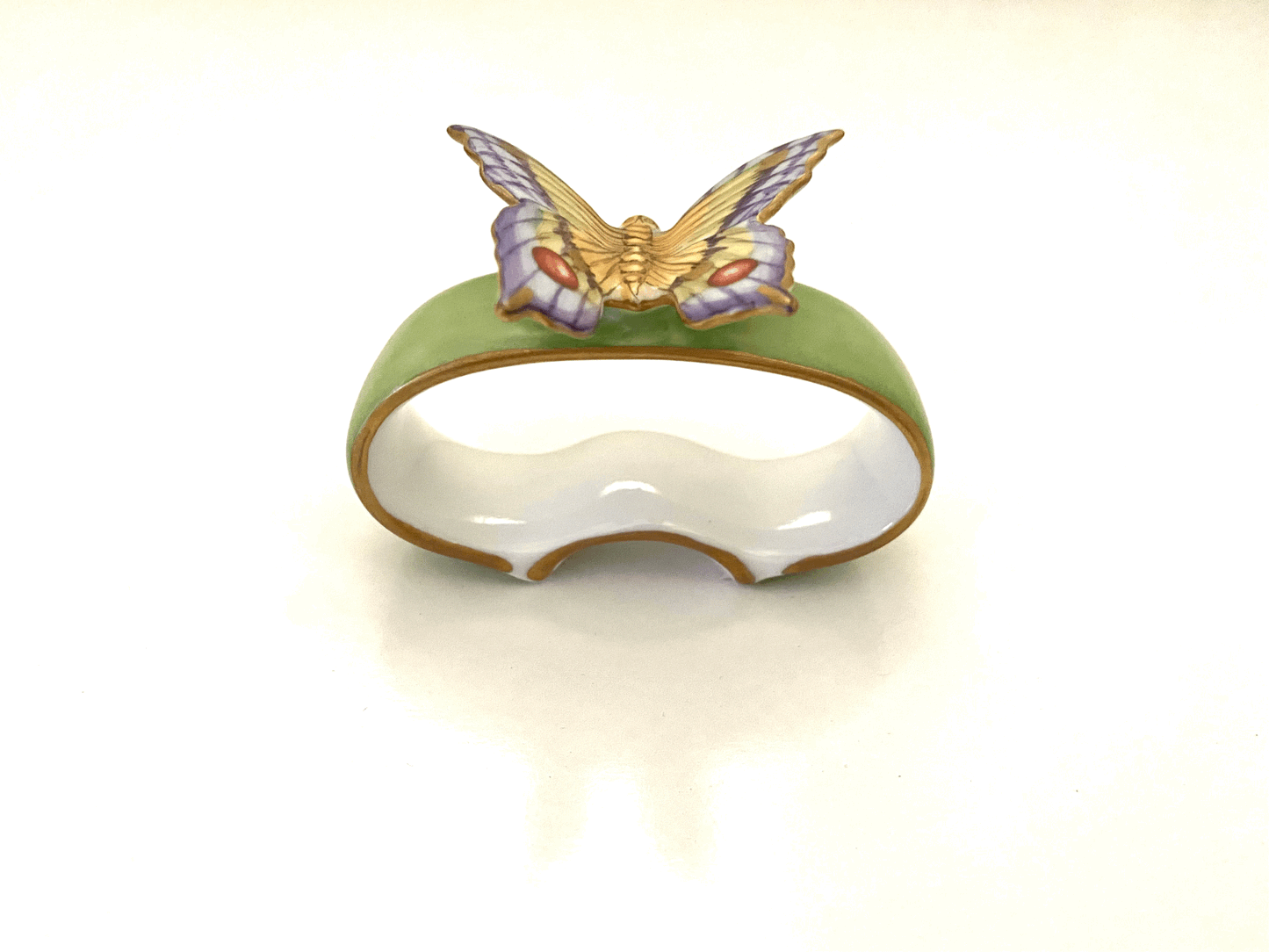 H40 - Green Napkin Ring